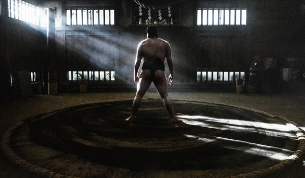 Review phim Thánh vực sumo